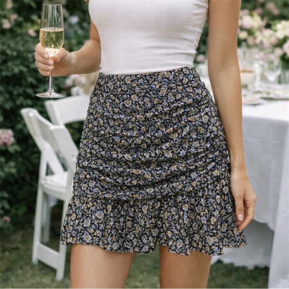 Veronica Beard Taras Floral Ruched Mini Skirt Size 2 Black Green Blue $300
